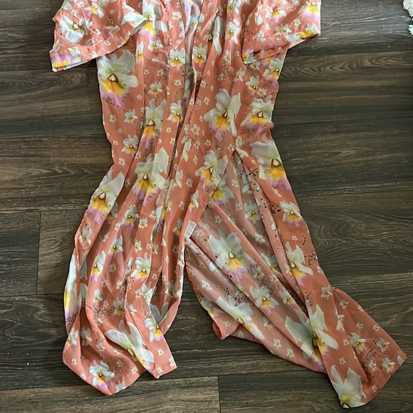 Insolito Robe - Picture 2 of 3